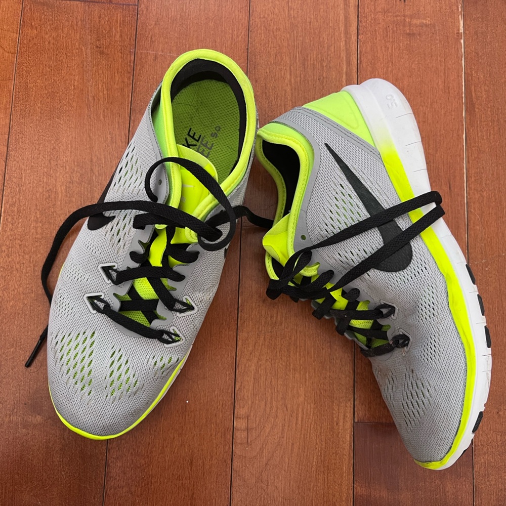 Nike free 5.0 gray / black / lime neon yellow gym shoes / sneakers